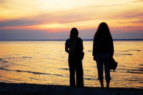 teens-reflection-sunset