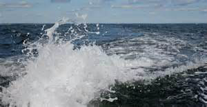 waves-crashing-water