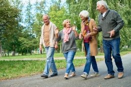 old-couples-walking-exercise